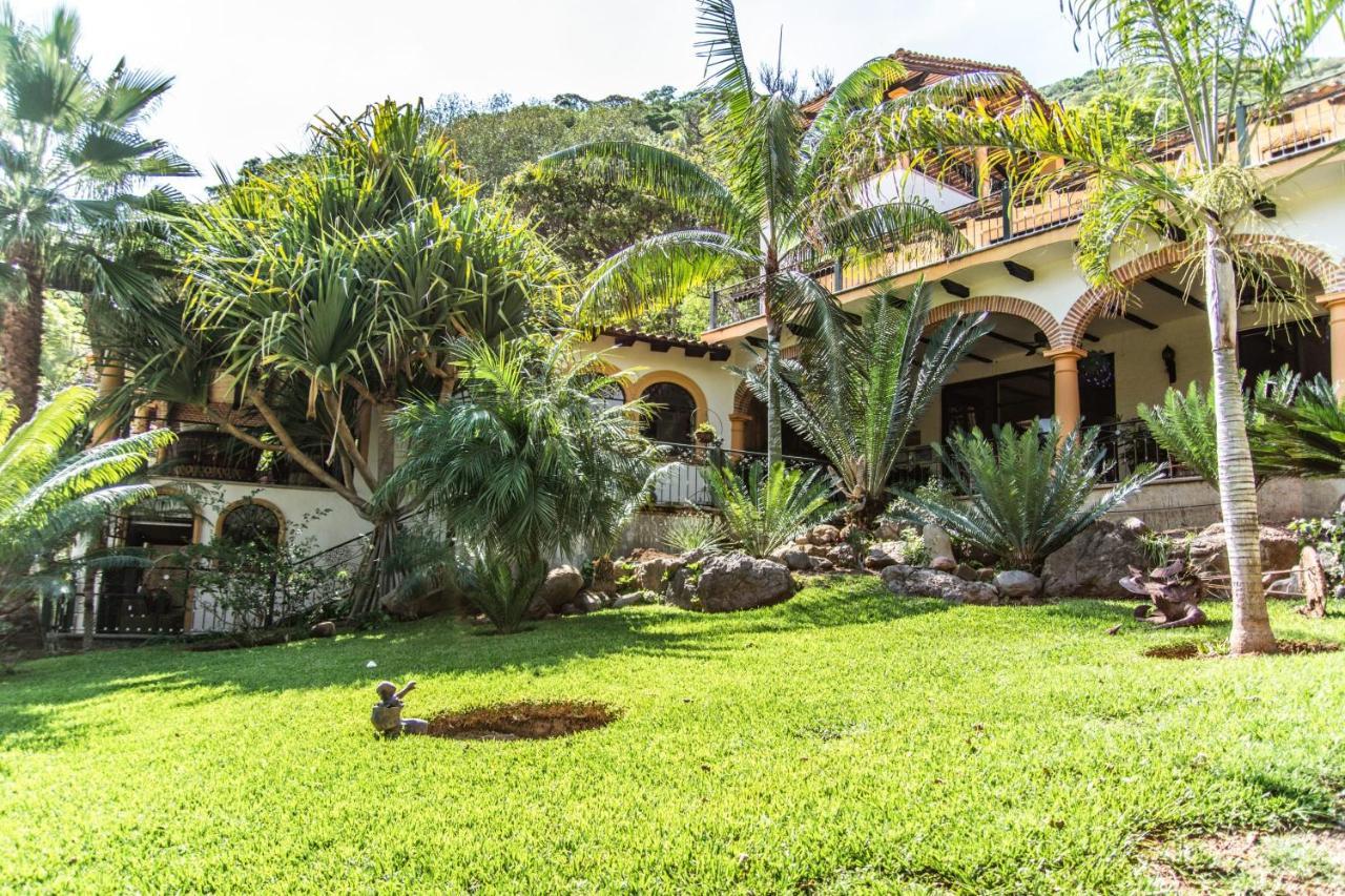Casa Galeana- Tropical 1-Bd 1-Wc Mountain Top Luxury Suite With Stunning Views Ахихик Екстер'єр фото