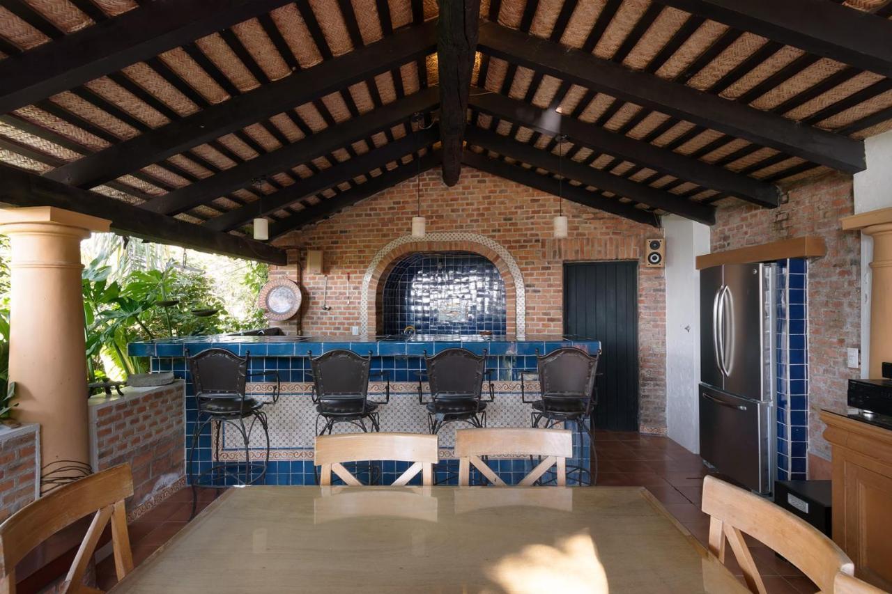 Casa Galeana- Tropical 1-Bd 1-Wc Mountain Top Luxury Suite With Stunning Views Ахихик Екстер'єр фото