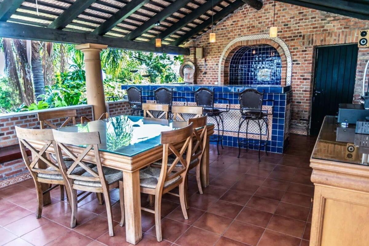 Casa Galeana- Tropical 1-Bd 1-Wc Mountain Top Luxury Suite With Stunning Views Ахихик Екстер'єр фото